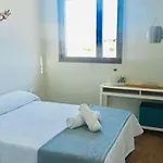 Excelente Habitacion Para Una Persona Con Bano Privado En Piso Compartido Con Una Familia