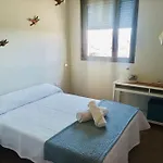 Excelente Habitacion Para Una Persona Con Bano Privado En Piso Compartido Con Una Familia