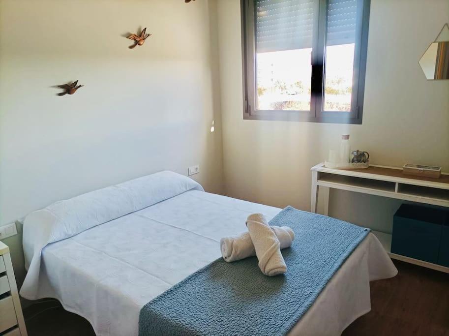 Excelente Habitacion Para Una Persona Con Bano Privado En Piso Compartido Con Una Familia Palma